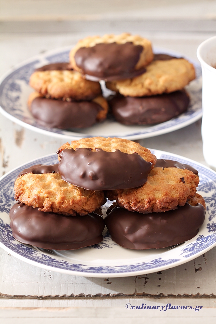Classic Peanut Butter Cookies with Chocolate